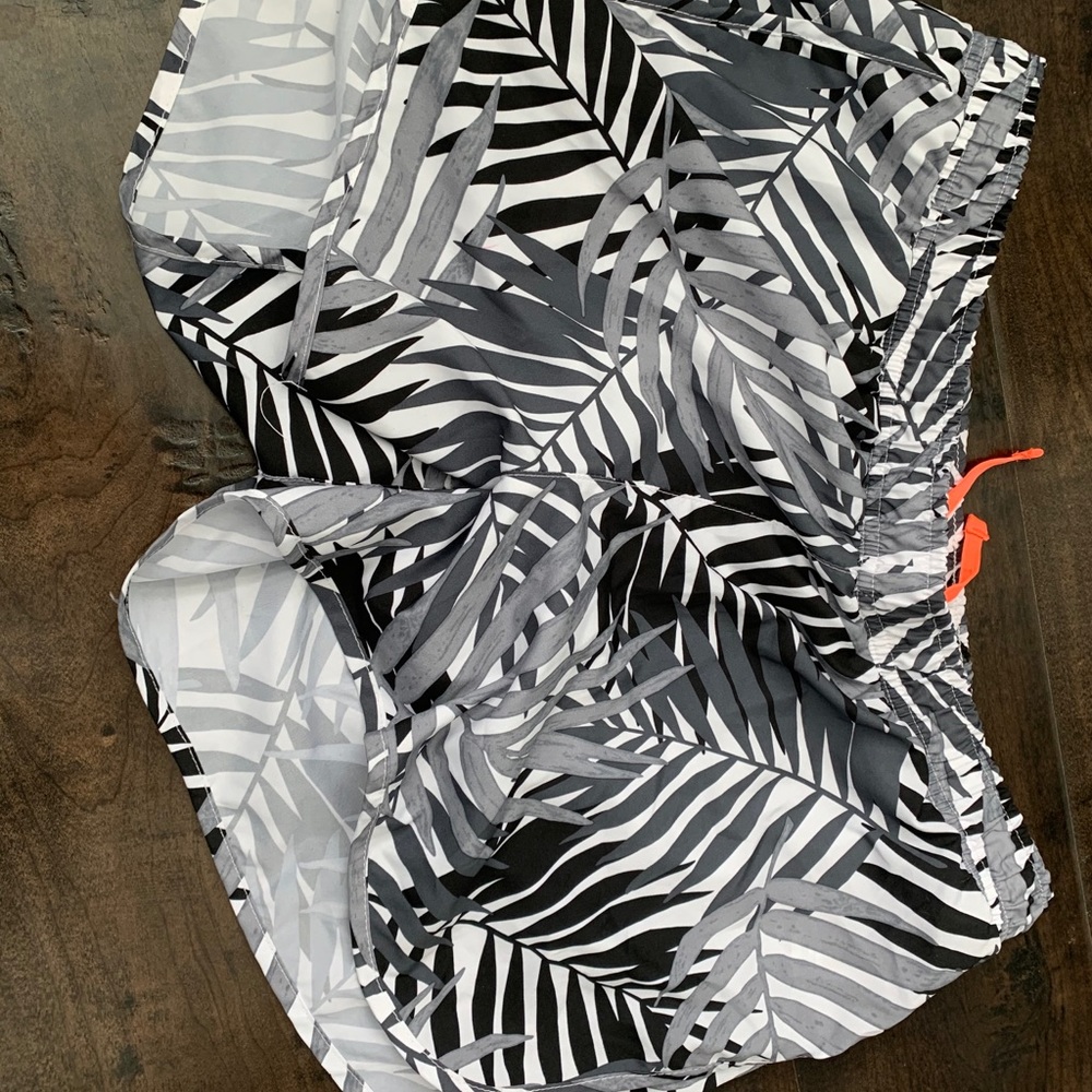 Athletic shorts